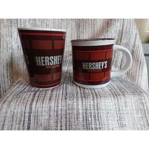 Set of 2 Galerie Hershey Special Dark mugs.